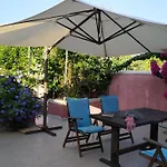 Locrihouse-stylish Comfortable In Vakantiehuis *