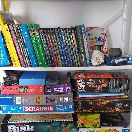 Holiday home Locrihouse-stylish Comfortable In