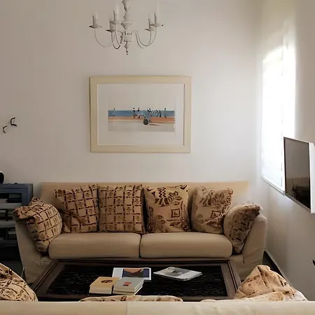 Hébergement de vacances Locrihouse-stylish Comfortable In *