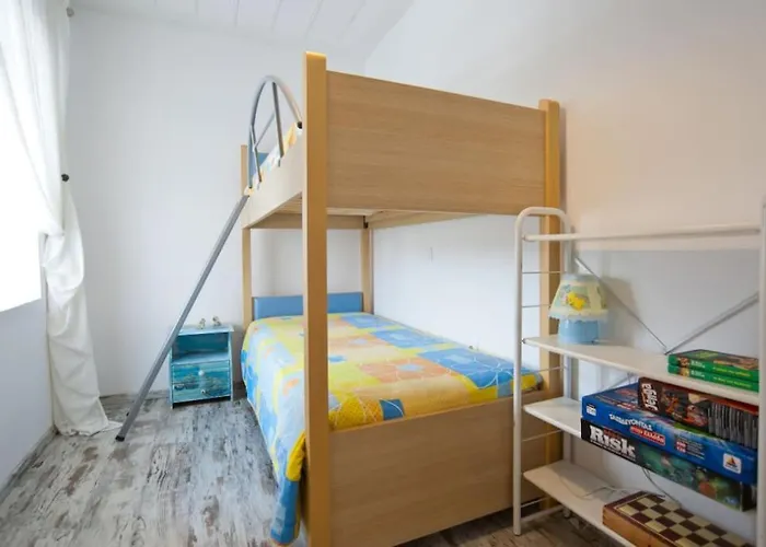 Locrihouse-stylish Comfortable In Hébergement de vacances