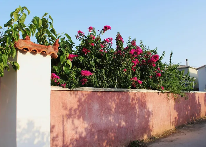 Locrihouse-stylish Comfortable In Hébergement de vacances