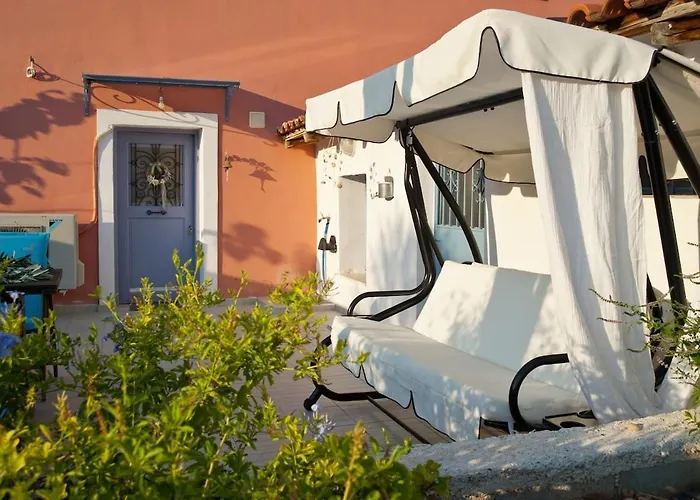 Locrihouse-stylish Comfortable In Galaxídhion